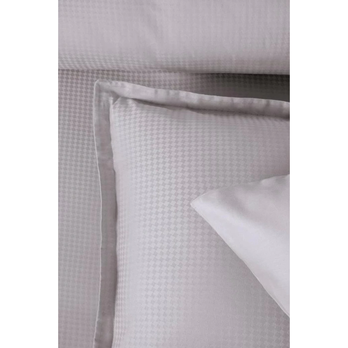 Jakarlı Saten Çift Kişilik Nev Takımı Dıamond Coin