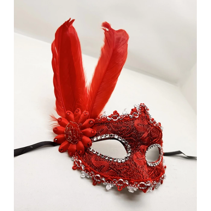 Kırmızı Renk Tüylü Dantelli Gözleri Taşlı B Parti Maskesi