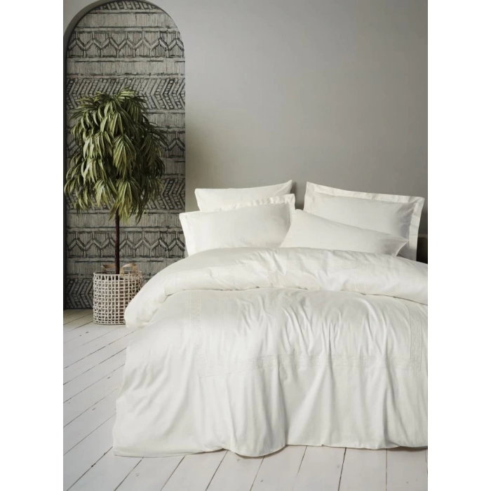 Nakışlı Çift Kişilik Saten Nev Takımı Luxe Ekru