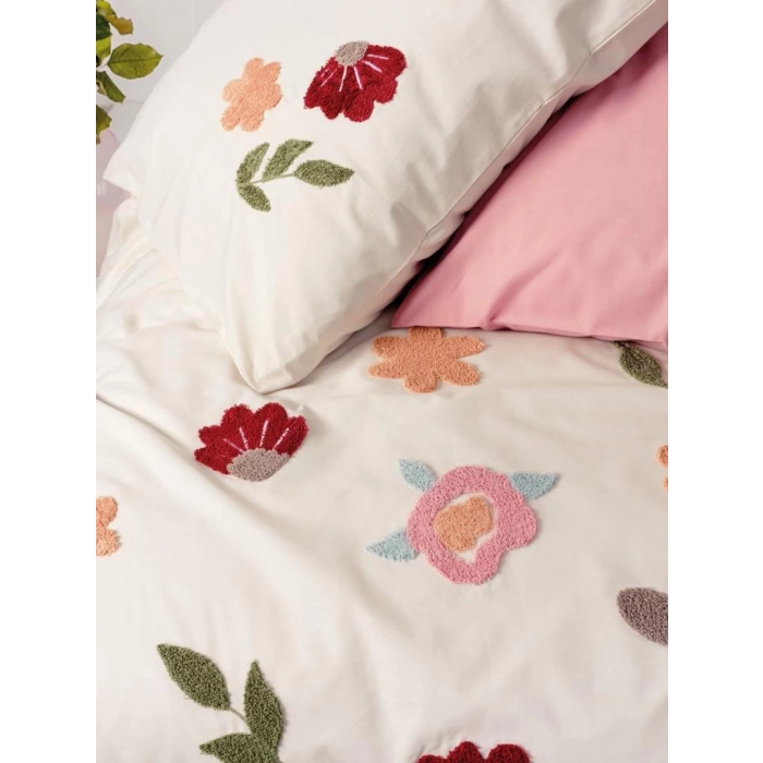 Puff Nakışlı Ranforce Çift Kişilik Nev Takımı Blossom Somon