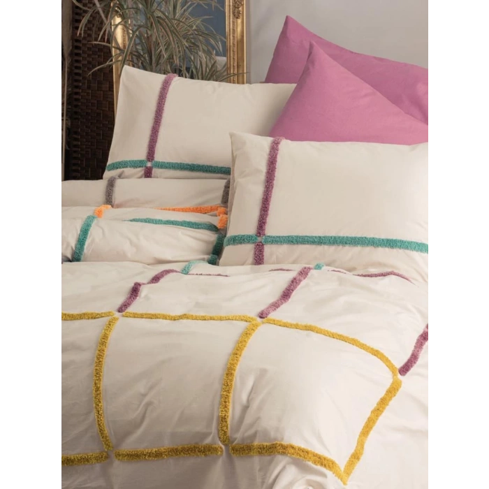 Puff Nakışlı Ranforce Çift Kişilik Nev Takımı İnsula Gülkurusu