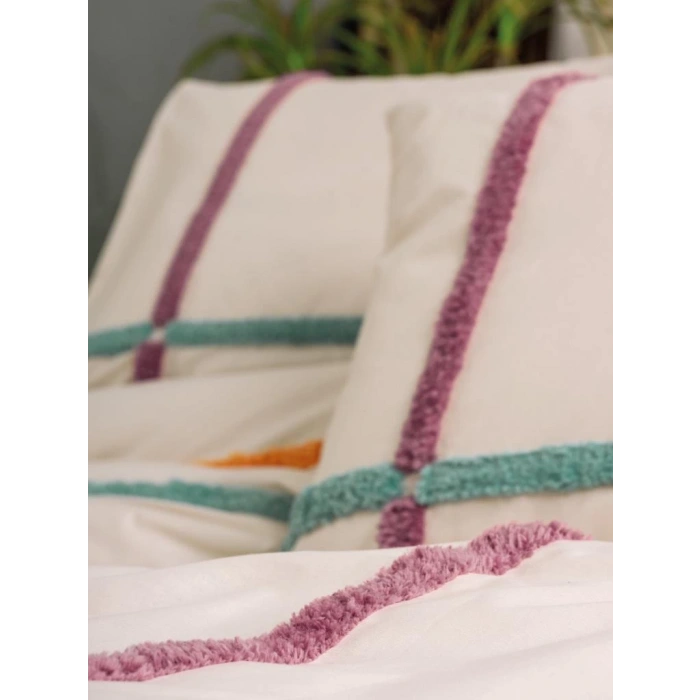 Puff Nakışlı Ranforce Çift Kişilik Nev Takımı İnsula Gülkurusu