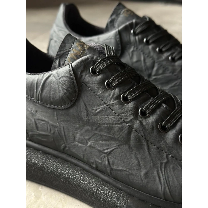 Yüksek Taban Günlük Ayakkabı  Siyah Siyah Taban (Desenli)