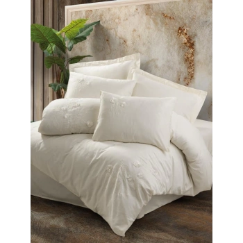 3D Nakışlı Çift Kişilik Saten Nev Takımı Pure Ekru