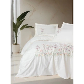 3D Nakışlı Çift Kişilik Saten Nev Takımı Zephy Ekru