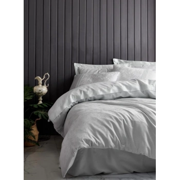 Çift Kişilik Jakarlı Saten Nev Takımı Leaf Buz Mavisi