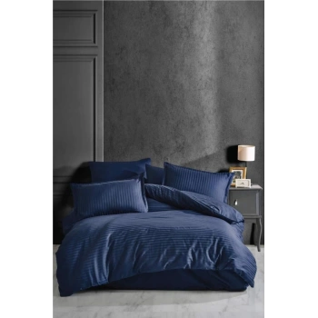 Çizgili Saten Çift Kişilik Nev Takımı - Lacivert