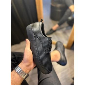 Fitilli Desenli Günlük Ayakkabı  Siyah (Siyah Taban)