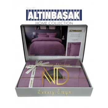 Jakarlı Saten Çift Kişilik Nev Takımı Dıamond Puce