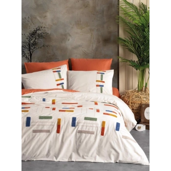 Puff Nakışlı Ranforce Çift Kişilik Nev Takımı Katy Tarçın