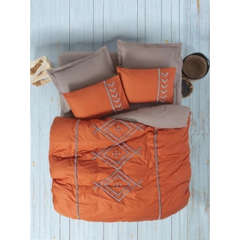 Puff Nakışlı Ranforce Çift Kişilik Nev Takımı Lia Kiremit Bej