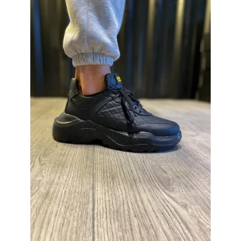 Yüksek Taban Günlük Ayakkabı N Kapitone Siyah (Siyah Taban)