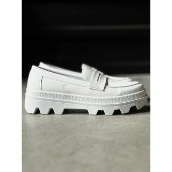 Yüksek Taban Klasik Ayakkabı  Beyaz