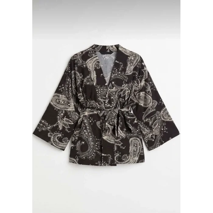 Buta Desenli Kimono