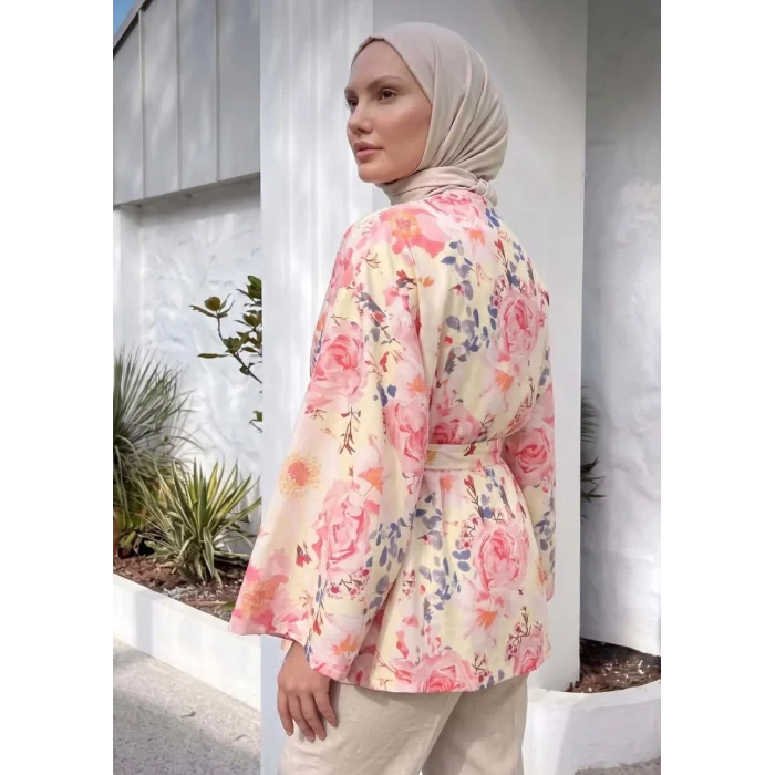 Çiçek Desenli Kimono