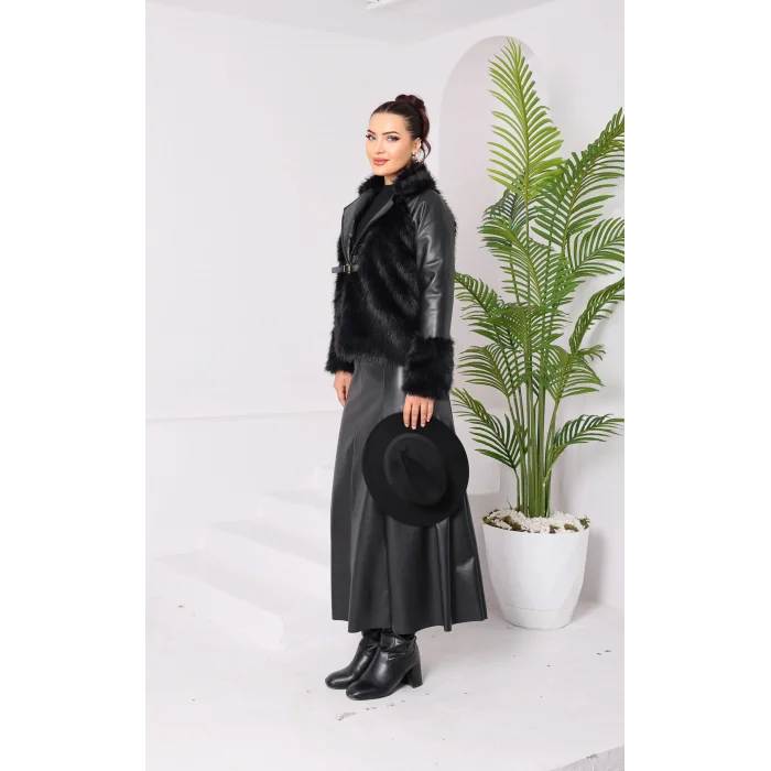 Mini Kemer Detaylı Kürk Siyah