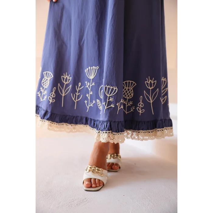 Fisto ve Nakış Detaylı Etek İndigo