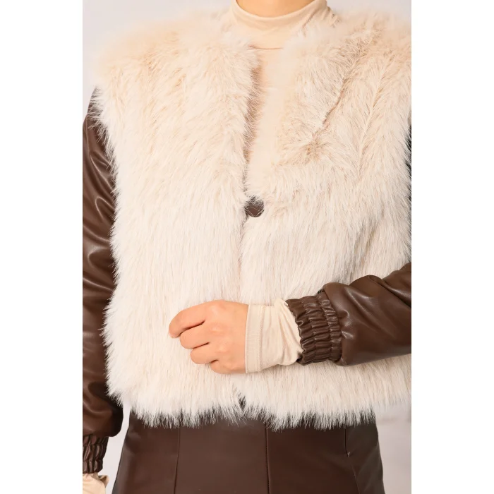 Kolu Cep Detaylı Deri&Kürk Ceket Krem