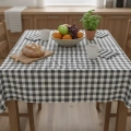 KareVibe Masa Örtüsü ve Peçete Seti – Kare Desen, 5 Parça