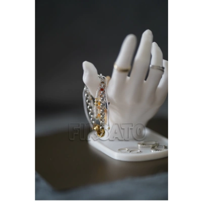 El Formlu Şık Takı Standı | Kolye, Bileklik ve Küpe Düzenleyici