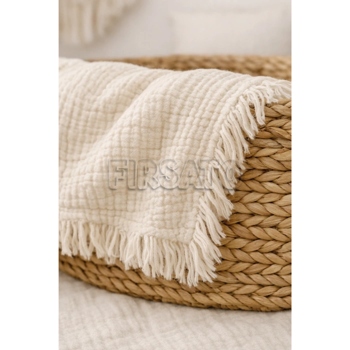 4 Katlı Müslin Bebek Örtüsü – 100x120 cm, Saçaklı, Yumuşak Dokulu, %100 Pamuk