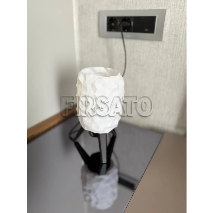 Form Işıkları Serisi- Kaya Masa Lambası