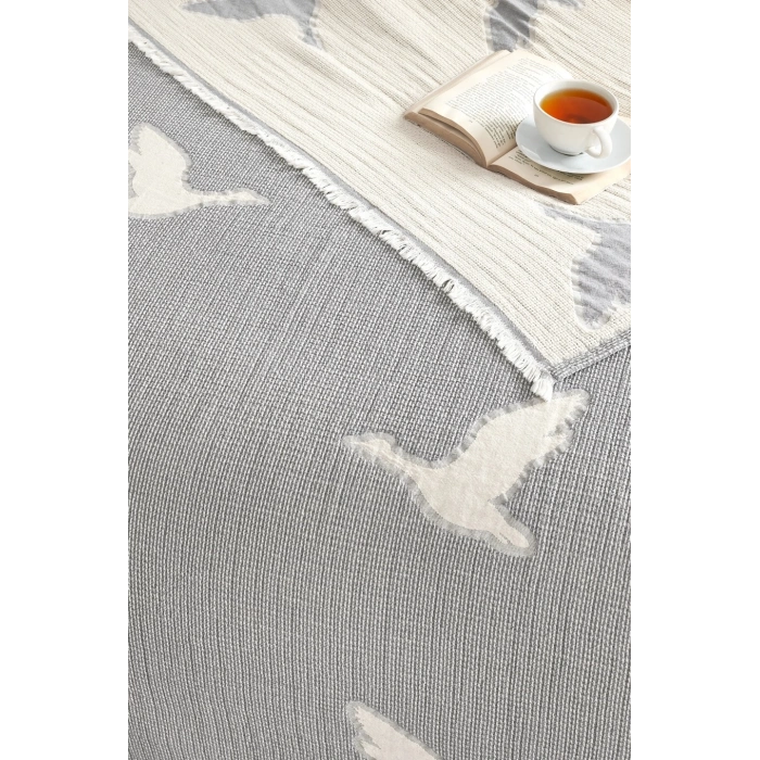 Kuş Desenli Jakarlı Pike