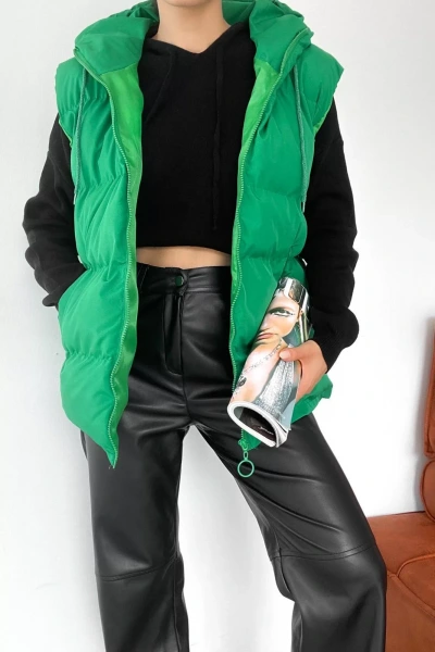 YEŞİL KAPÜŞONLU UZUN ŞİŞME YELEK