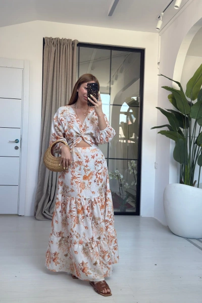 TURUNCU ÇİÇEKLİ ELBİSE