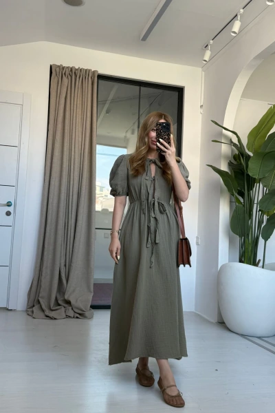 HAKİ BALON KOL BAĞLAMALI ELBİSE