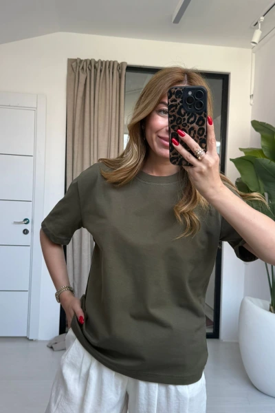 HAKİ DEKORATİF BİSİKLET YAKA TSHİRT