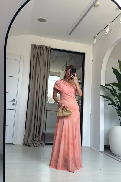 TURUNCU TEK OMUZ UZUN ELBİSE