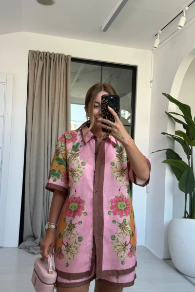 PEMBE ÇİÇEKLİ ŞORT TAKIM