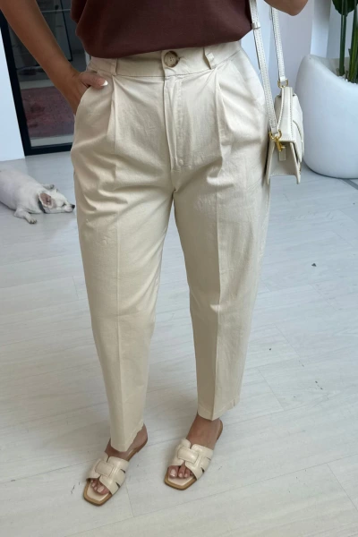 BEJ KEMERLİ PANTOLON
