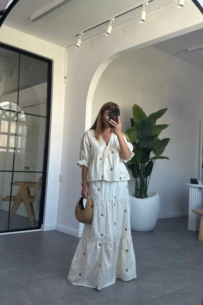 NAKIŞLI POPLİN ETEKLİ TAKIM