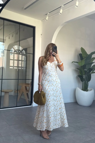 KREM PORTAKAL DESENLİ ELBİSE