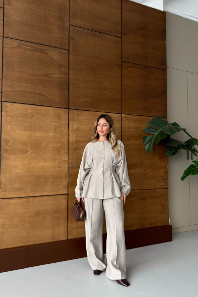 TAŞ PİLE DETAY GOLD DÜĞMELİ CEKET PANTOLON TAKIM