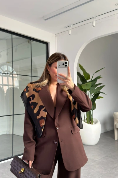 KAHVE KIRLANGIÇ YAKA CEKET PANTOLON TAKIM