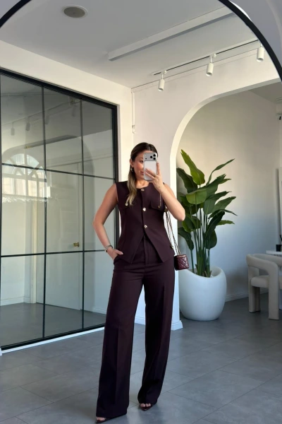 MÜRDÜM GOLD DÜĞMELİ CEP KAPAKLI YELEK PANTOLON TAKIM