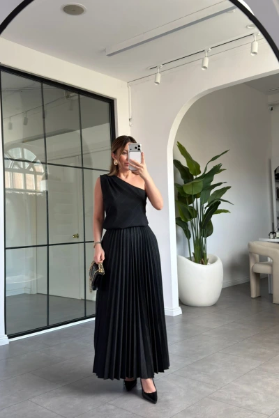 SİYAH TEK OMUZ PİLİSELİ TAKIM 37141