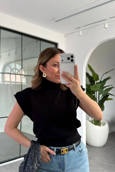 SİYAH KISA KOL TRİKO BLUZ