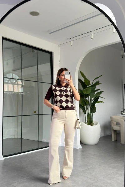 KAHVE KREM BAKLAVA DESEN KISA KOL TRİKO