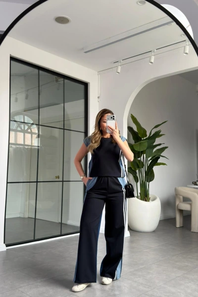 ÇİZGİLİ HİPHOP KOLSUZ TAKIM