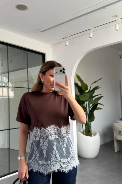 KAHVERENGİ MODAL DANTELLİ CROP T-SHIRT 1074
