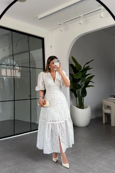 BEYAZ V YAKA BALON KOL FİSTO ELBİSE