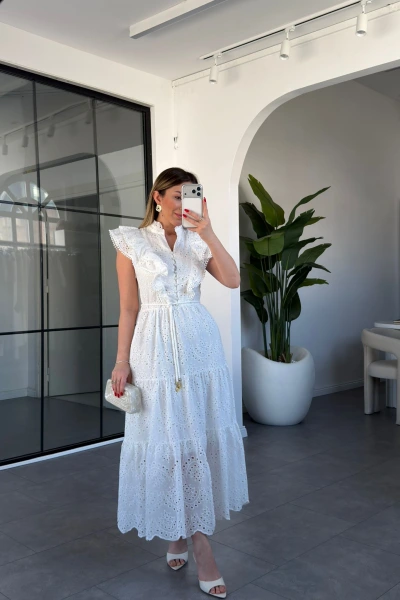 Beyaz Fırfır Detaylı Düğmeli Elbise