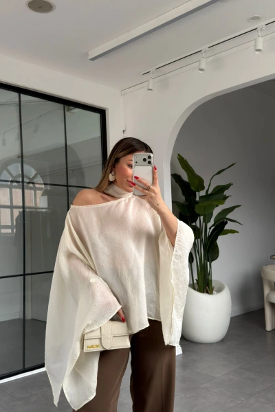 EKRU YARASA KOL KUŞAKLI BLUZ