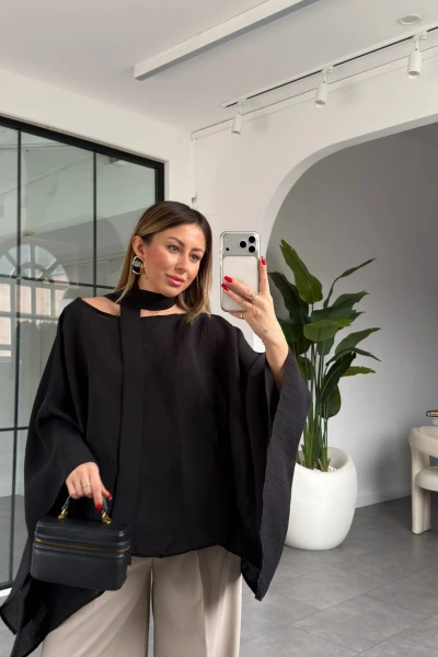 SİYAH YARASA KOL KUŞAKLI BLUZ