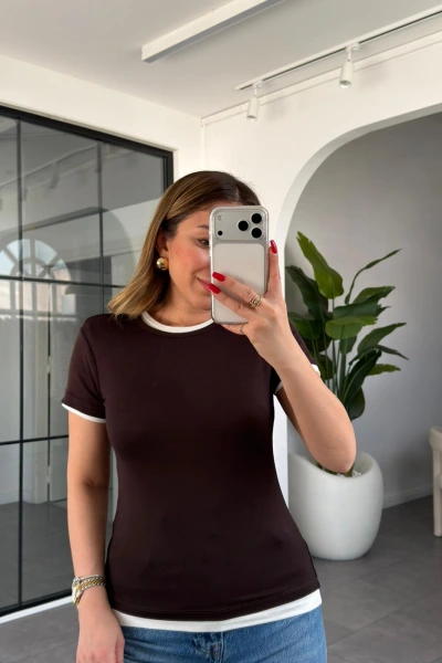 KAHVE KOL YAKA BİYELİ T-SHİRT 0887