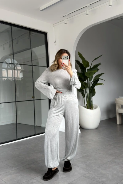 GRİ MELANJ VATKALI UZUN KOLLU TAKIM 231